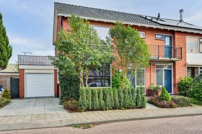 Woning Dwarsstraat 2B Puttershoek