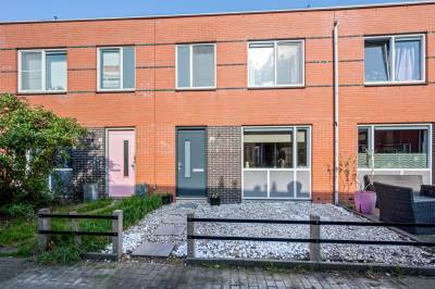 Woning Rheezerveld 10 Nieuw-Vennep