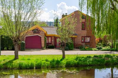 Woning Knobbelzwaan 4 Hardinxveld-Giessendam