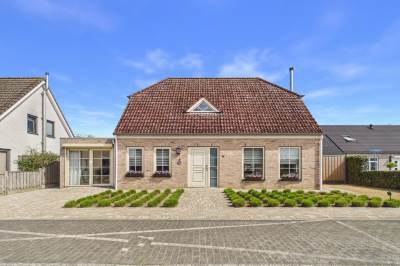 Woning Julianapark 9 Sas van Gent