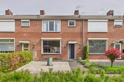 Woning van der Waalsstraat 37 Terneuzen