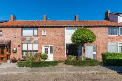 Woning Anjerstraat 10 Uden