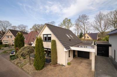 Woning Suze Robertsonlaan 27 Enschede