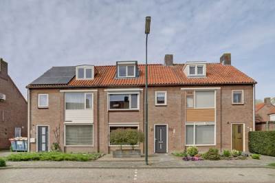 Woning Graaf Floris V straat 18 Geertruidenberg