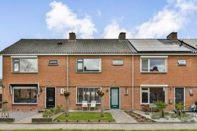Woning Lokkenstraat 3 's-Gravendeel