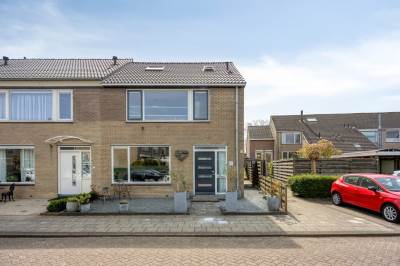 Woning Esdoornstraat 9 Haastrecht
