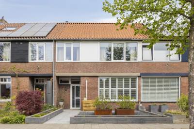 Woning Drs. J.L. Moonenstraat 24 Best