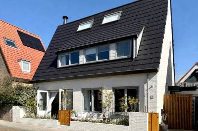 Woning Marnix van Sint Aldegondestraat 1 Zandvoort