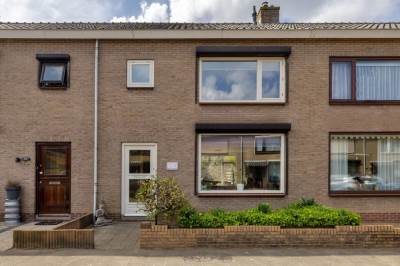 Woning Mr P J Oudweg 21 Zuidland