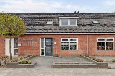 Woning Klaas Rienewerfstrjitte 39 Mûnein
