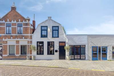 Woning Schoolstraat 2 Oostburg