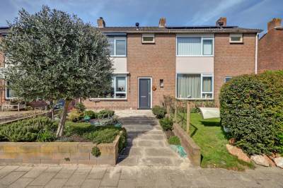 Woning Trompstraat 28 Maasdijk