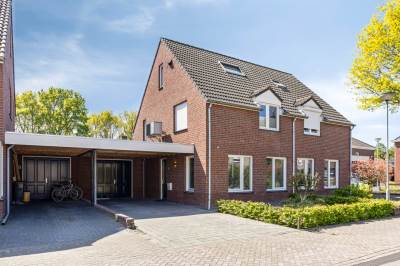 Woning Berkenhof 4 Grashoek