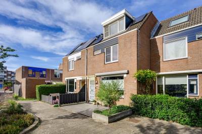 Woning Selma Lagerlöf-erf 192 Dordrecht