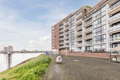 Woning Veerdam 107 Papendrecht
