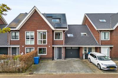 Woning Rechtsbuitenstraat 6 Kudelstaart