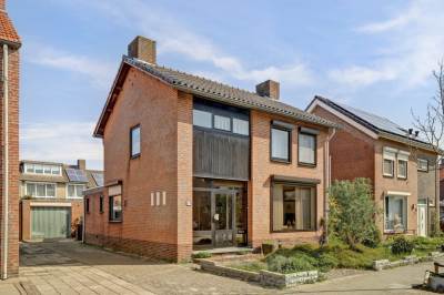 Woning Maasveldstraat 15 Lomm