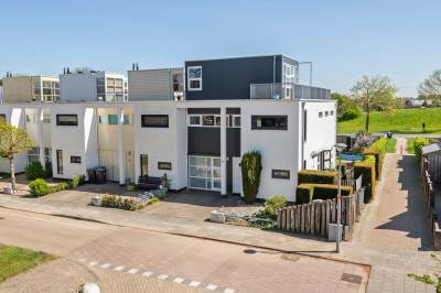 Woning Zonnedauw 176 Tiel