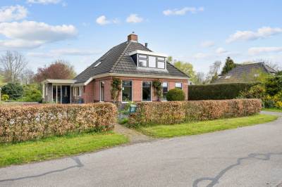 Woning Helpman 31 Warffum