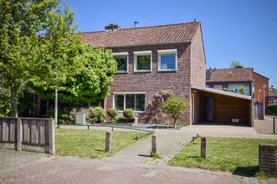 Woning P.A. van Deldenstraat 152 Enschede