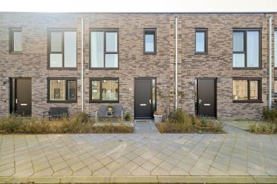 Woning Elizabeth Anscombestraat 56 Almere