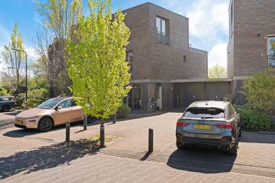 Woning Oeverzegge 19 Roelofarendsveen