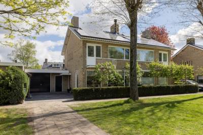 Woning Hubertus van der Clusenstraat 1 Waalre