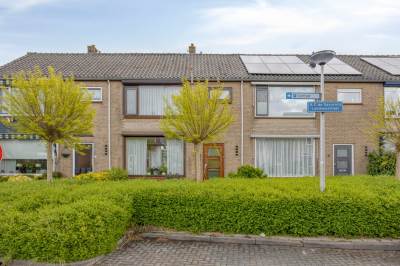 Woning Jhr Mr A F de Savornin Lohmanstraat 3 Zuidland