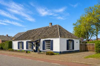 Woning Leeuwerikstraat 19 Mill
