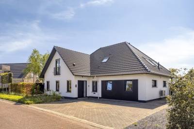 Woning Willem Barentszlaan 8 Hulst