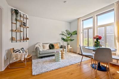 Woning Van Houweningenstraat 823 Amsterdam