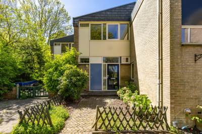 Woning Ten Oeverlaan 2 Groningen