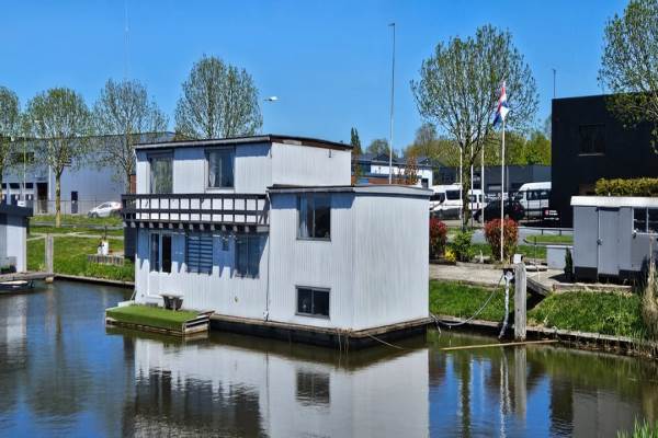 Woning Landbouwkade 8B Emmeloord