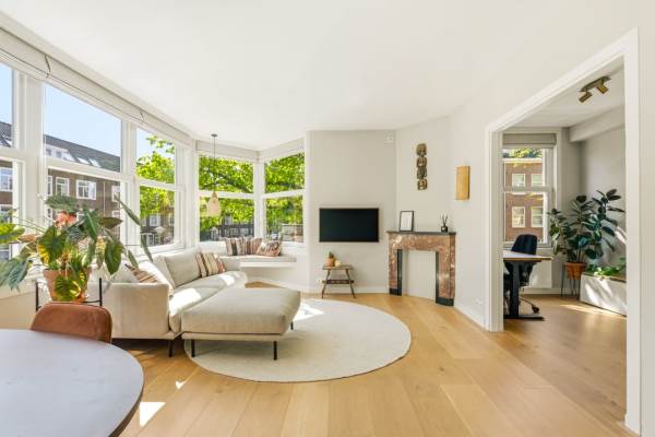 Woning Bloys van Treslongstraat 241 Amsterdam