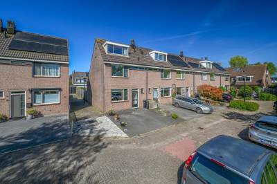 Woning Kamgras 13 Wilnis