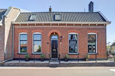 Woning Dorpsdijk 213 Rhoon