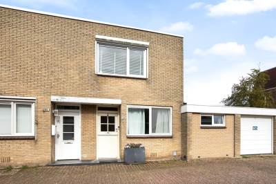 Woning Van den Berghlaan 295 Hoofddorp