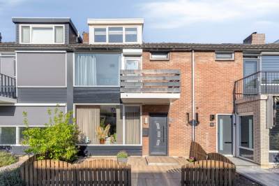 Woning Warmoeziershof 46 Hendrik-Ido-Ambacht