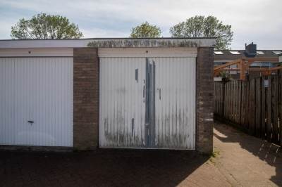 Garage Cederplein 137 Leimuiden