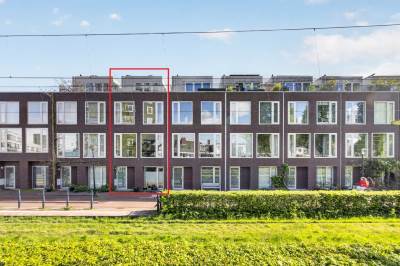 Woning Fred Petterbaan 13 Amsterdam