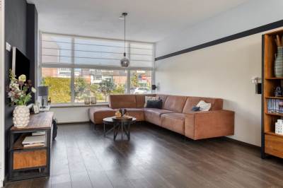 Woning Landmanshof 30 Hendrik-Ido-Ambacht