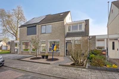 Woning Izak van der Horststraat 15 Kampen