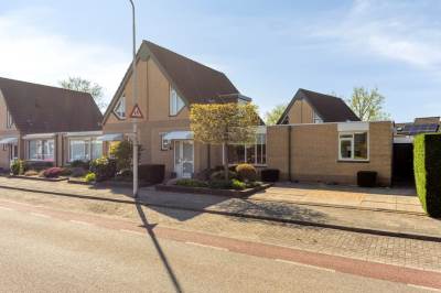 Woning Admiraal de Ruyterlaan 9 Hendrik-Ido-Ambacht