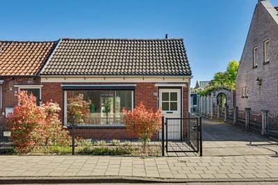 Woning Singelweg 10 Axel