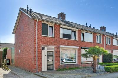 Woning Dirk Jan Blomstraat 22 Kruiningen