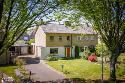 Woning Burg. Arriënsweg 24 Diepenveen