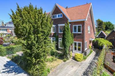 Woning Ign. Bispincklaan 15 Bloemendaal