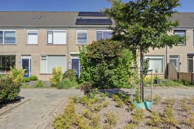 Woning Prunuslaan 82 Ridderkerk