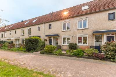 Woning Saliestraat 27 Almere