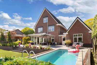 Woning Groen van Prinstererlaan 17 Huizen